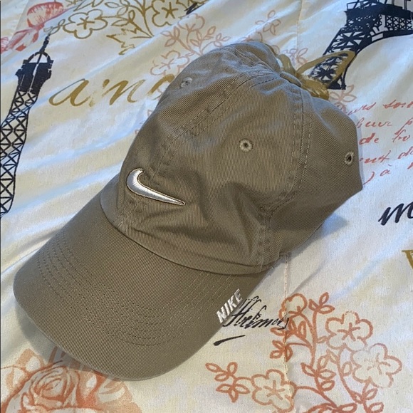 Nike Accessories - Khaki Nike Hat
